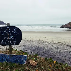 Casa De Agradável, Lado Do Rio, Rua Da Casa de Férias